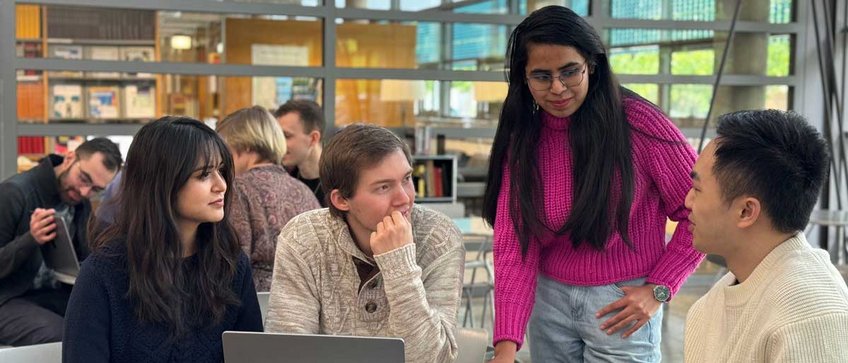 IMRPS Predocs in the MPI-CBG Atrium IMRPS Predocs in the MPI-CBG Atrium